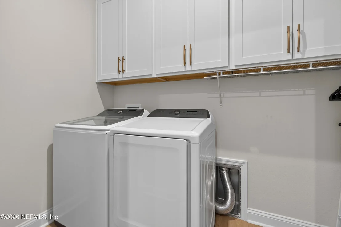 Photo of 87 PINELLAS Way