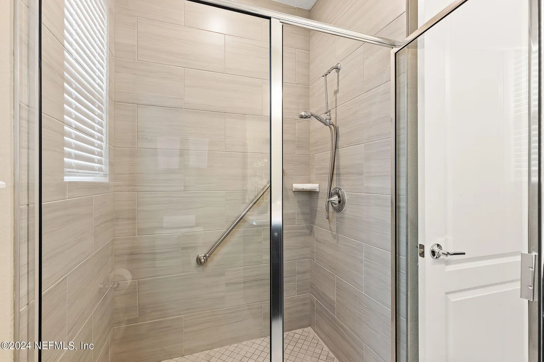 Photo of 200 LATROBE Avenue