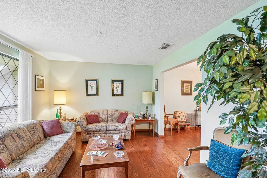Photo of 2792 OLD RIVER Road