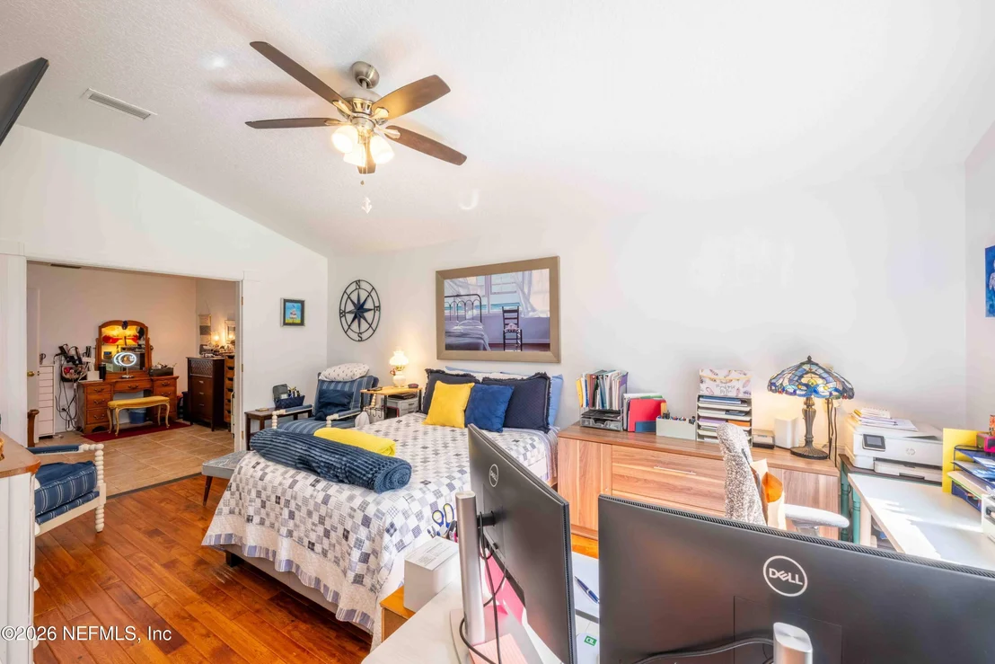 Photo of 838 WESTMINSTER Drive