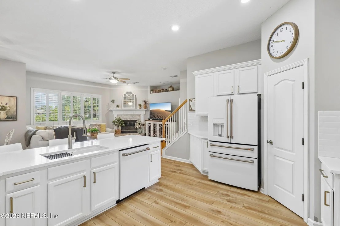 Photo of 1588 RIVERTRACE Drive
