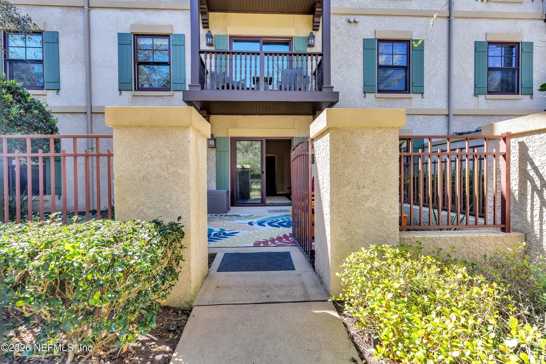 Photo of Unit 103 at 955 REGISTRY Boulevard
