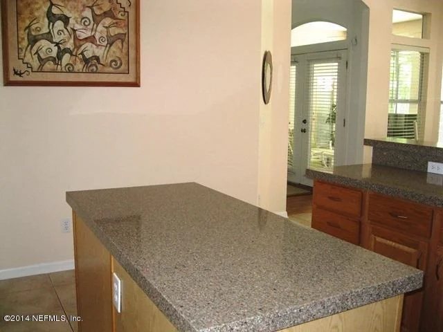 Photo of 212 Bobolink Place