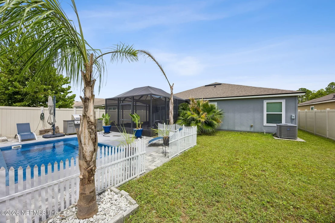 Photo of 86221 EXPRESS Court