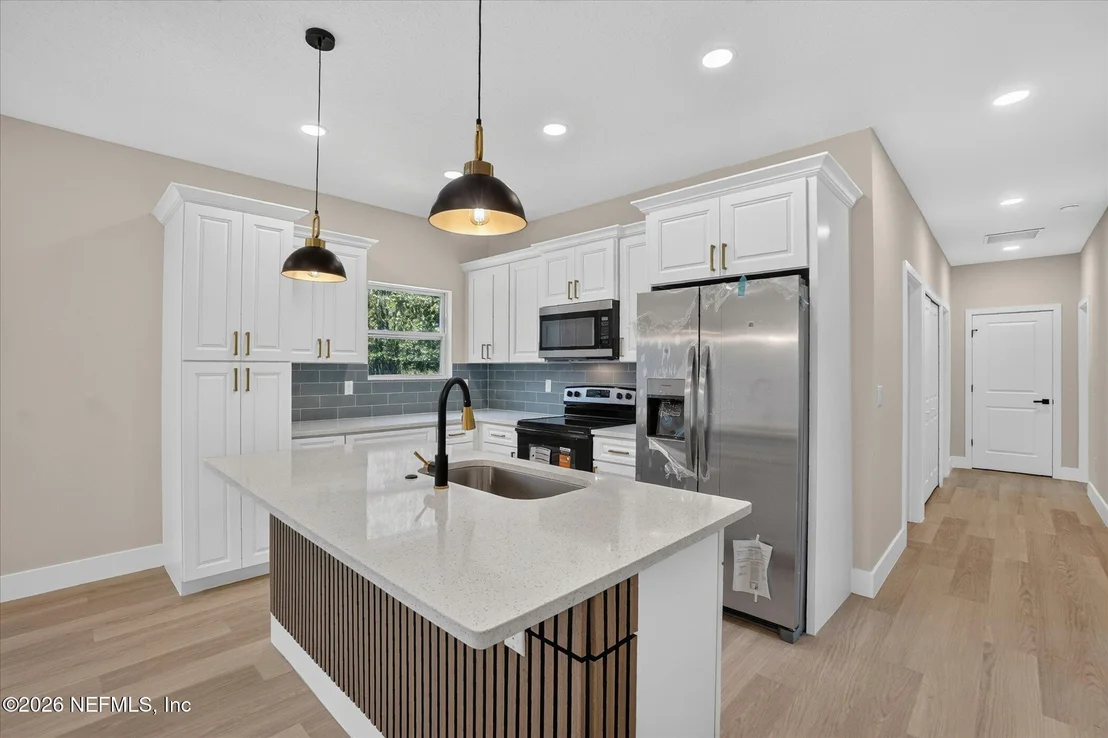 Photo of 4399 KENNDLE Road