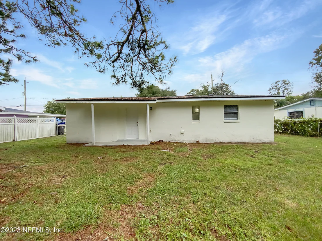 Photo of 5043 ARROWSMITH Road