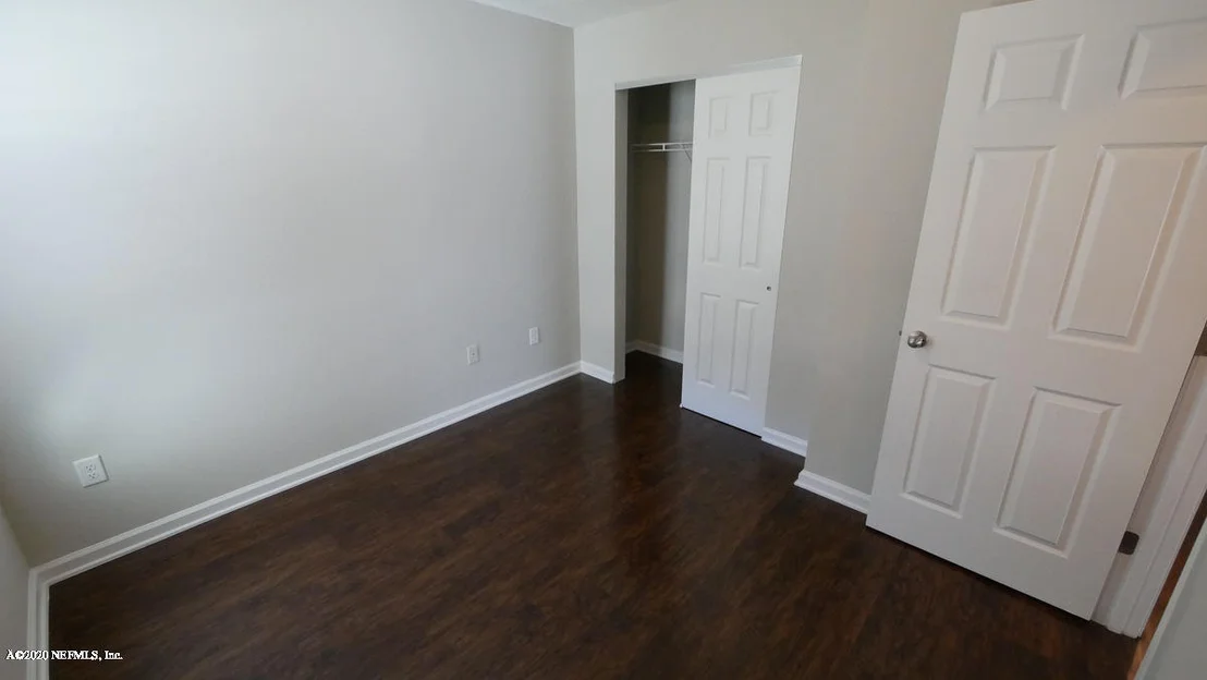 Photo of 8212 MAPLE Street