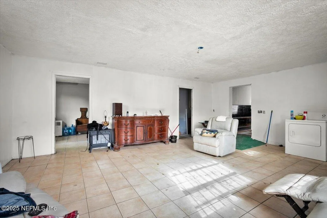 Photo of 412 KING Street