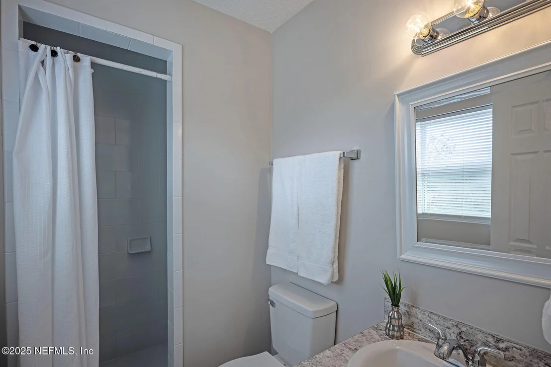 Photo of 10377 GRAYSON Street