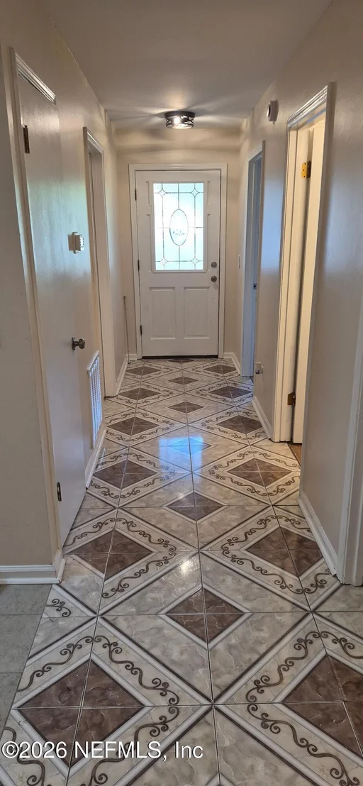 Photo of 8390 ARGYLE CORNERS Drive
