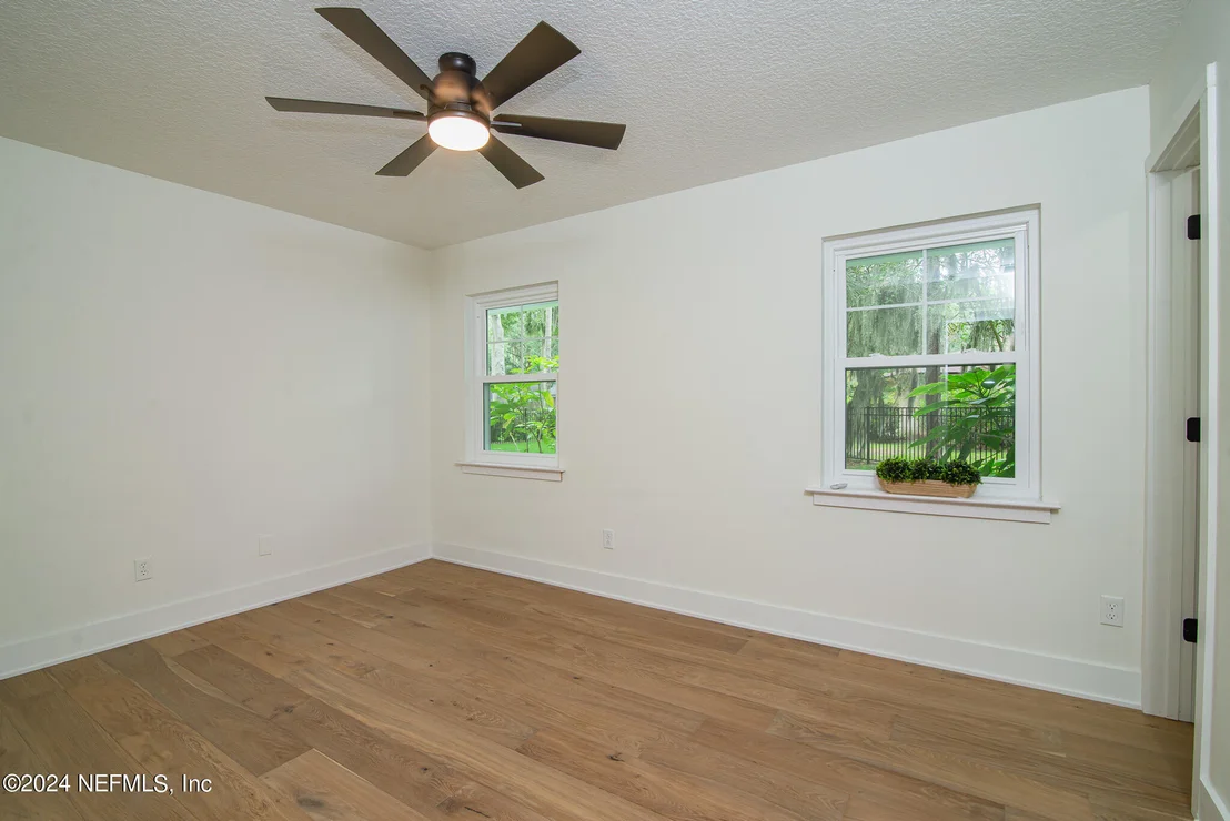 Photo of 89 VERANDA Lane