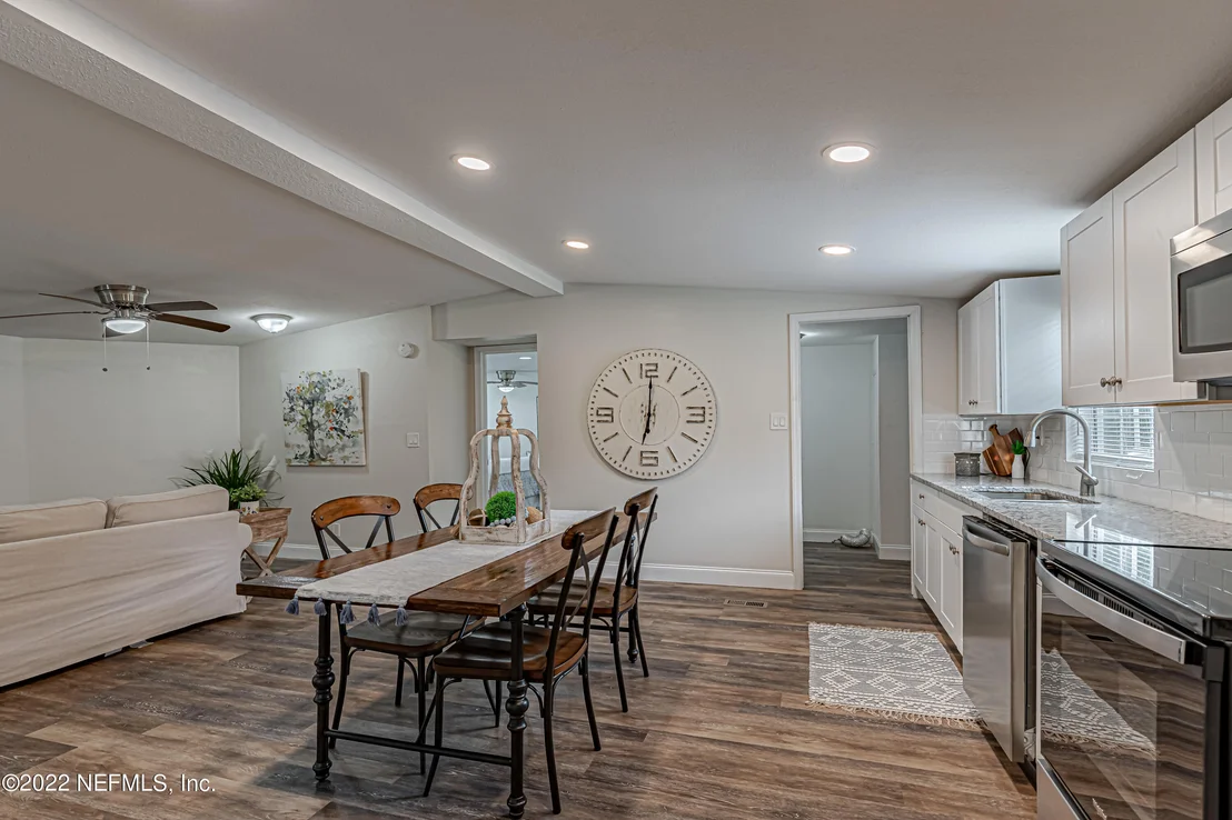 Photo of 5771 MAVERICK Road