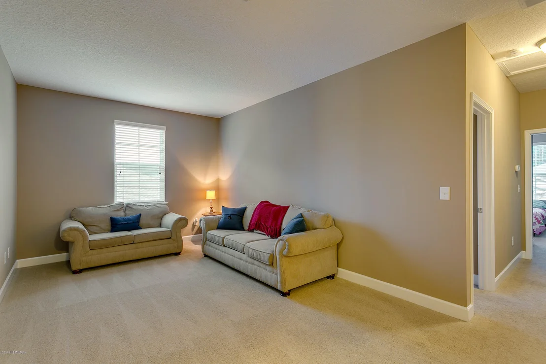 Photo of 2004 BRIDGEWOOD Drive