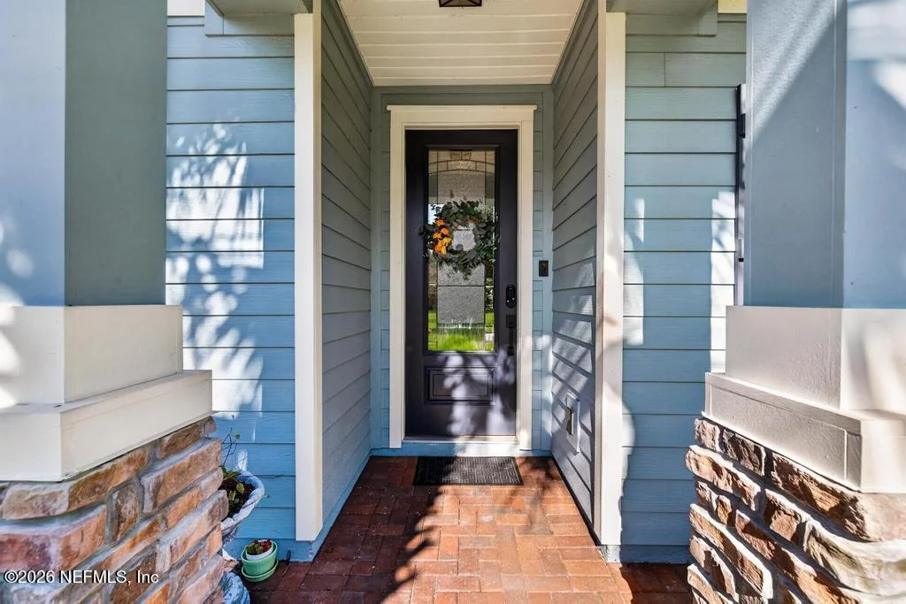 Photo of 206 RIVERCLIFF Trail