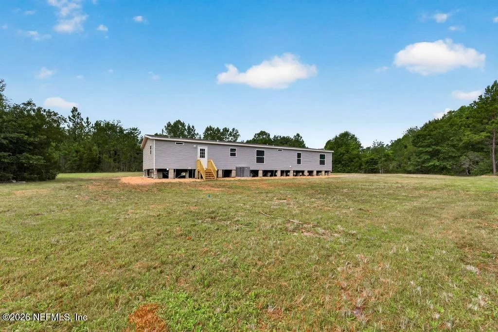 Photo of 28122 TRINITY Lane