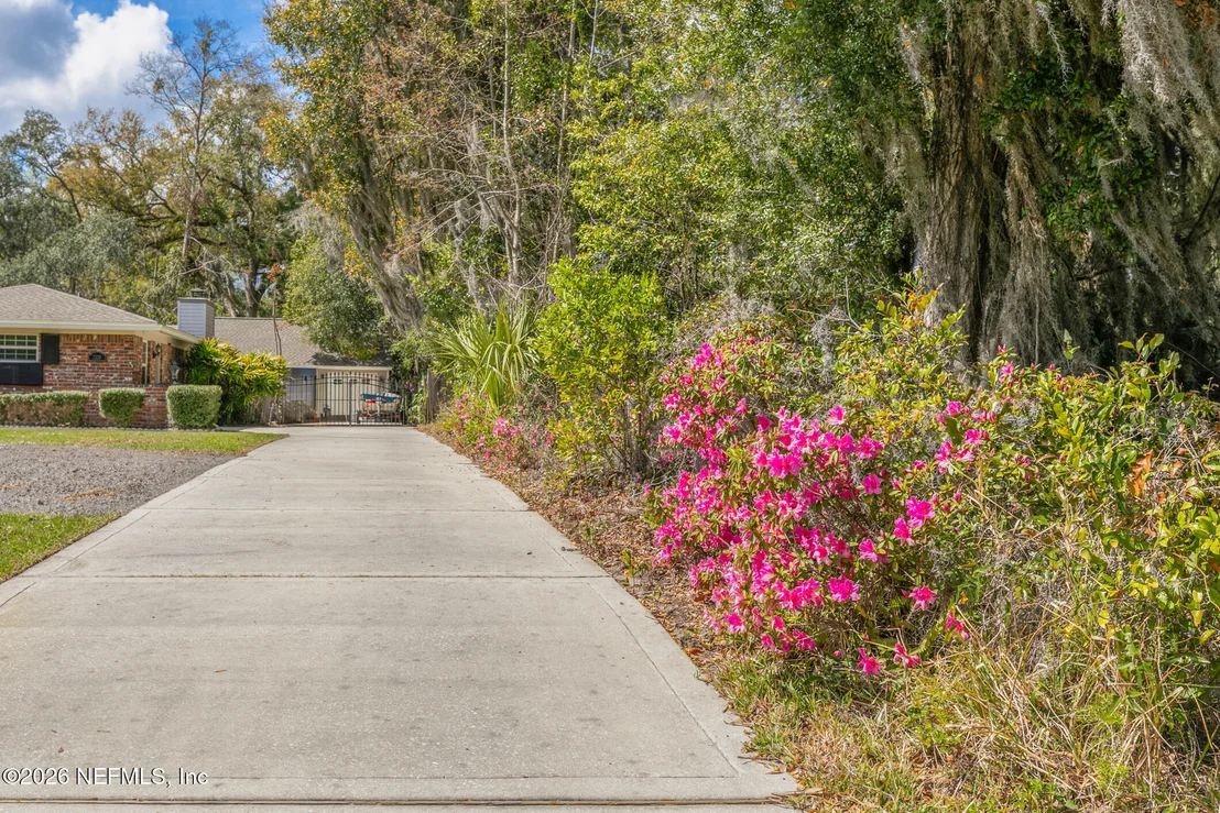 Photo of 2320 HOLLY LEAF Lane