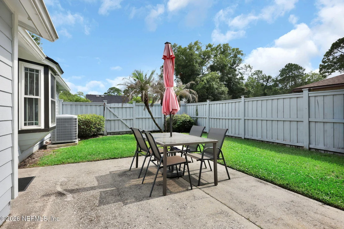 Photo of 10164 BEAR VALLEY Road