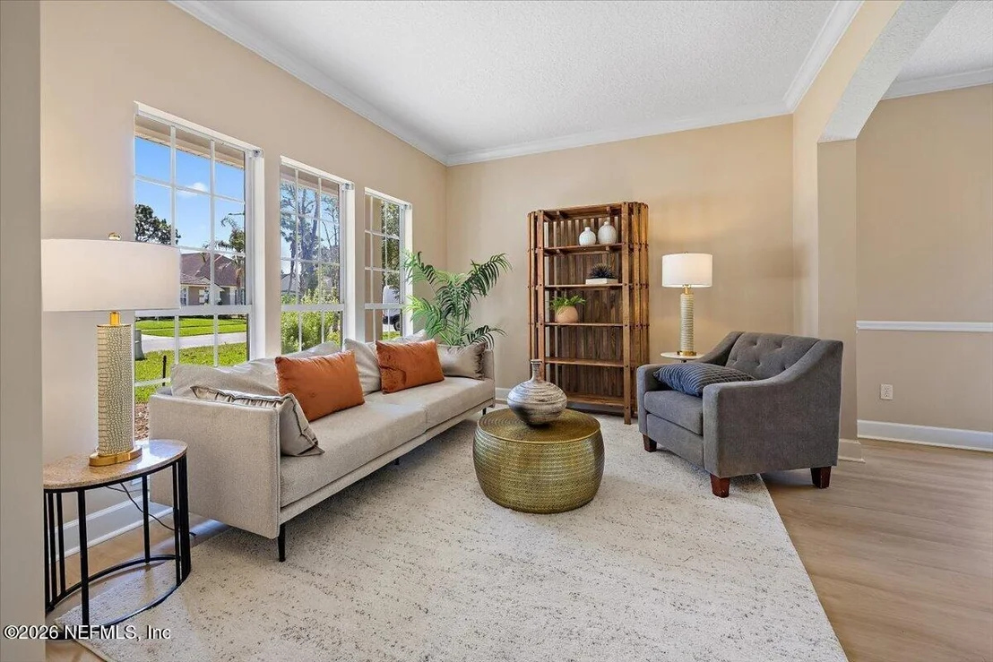Photo of 13725 WEEPING WILLOW Way