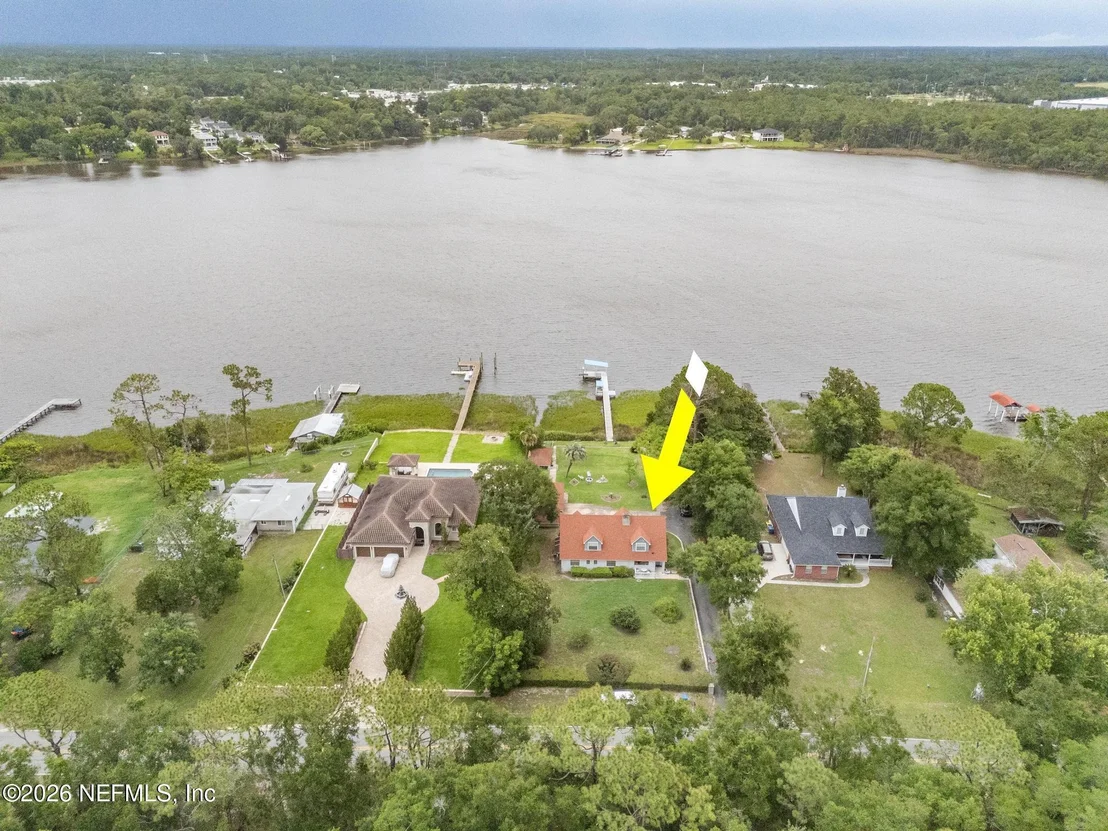 Photo of 1375 CEDAR BAY Road
