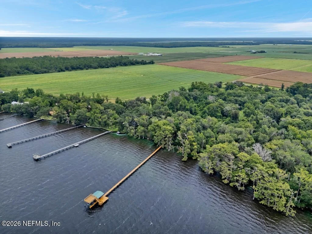 Photo of 451 COUNTY ROAD 13 S