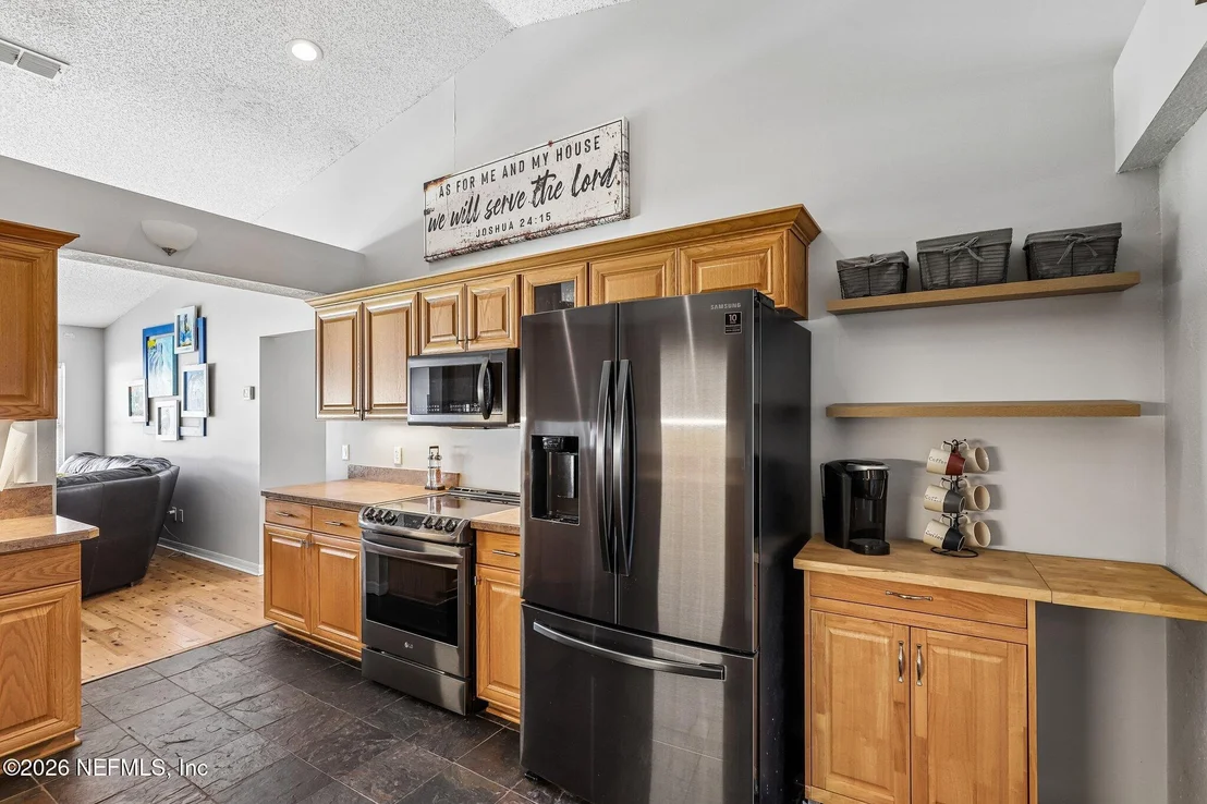 Photo of 3178 WAVERING Lane