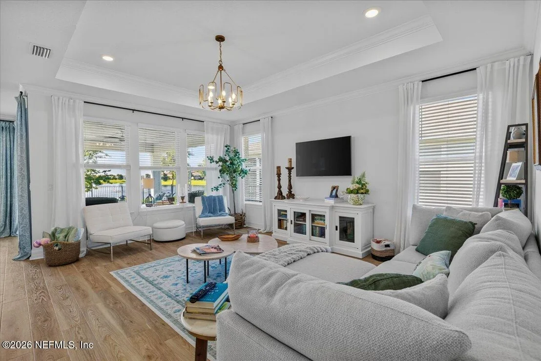 Photo of 10947 TOWN VIEW Drive