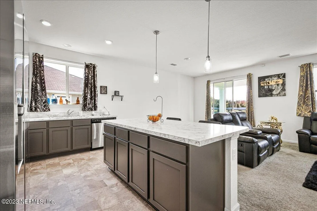Photo of 10428 COLLINS FIELD Circle