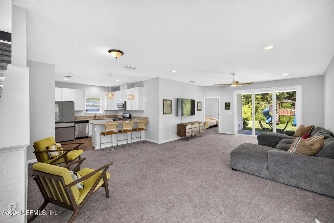 Photo of 210 WINEBERRY Lane