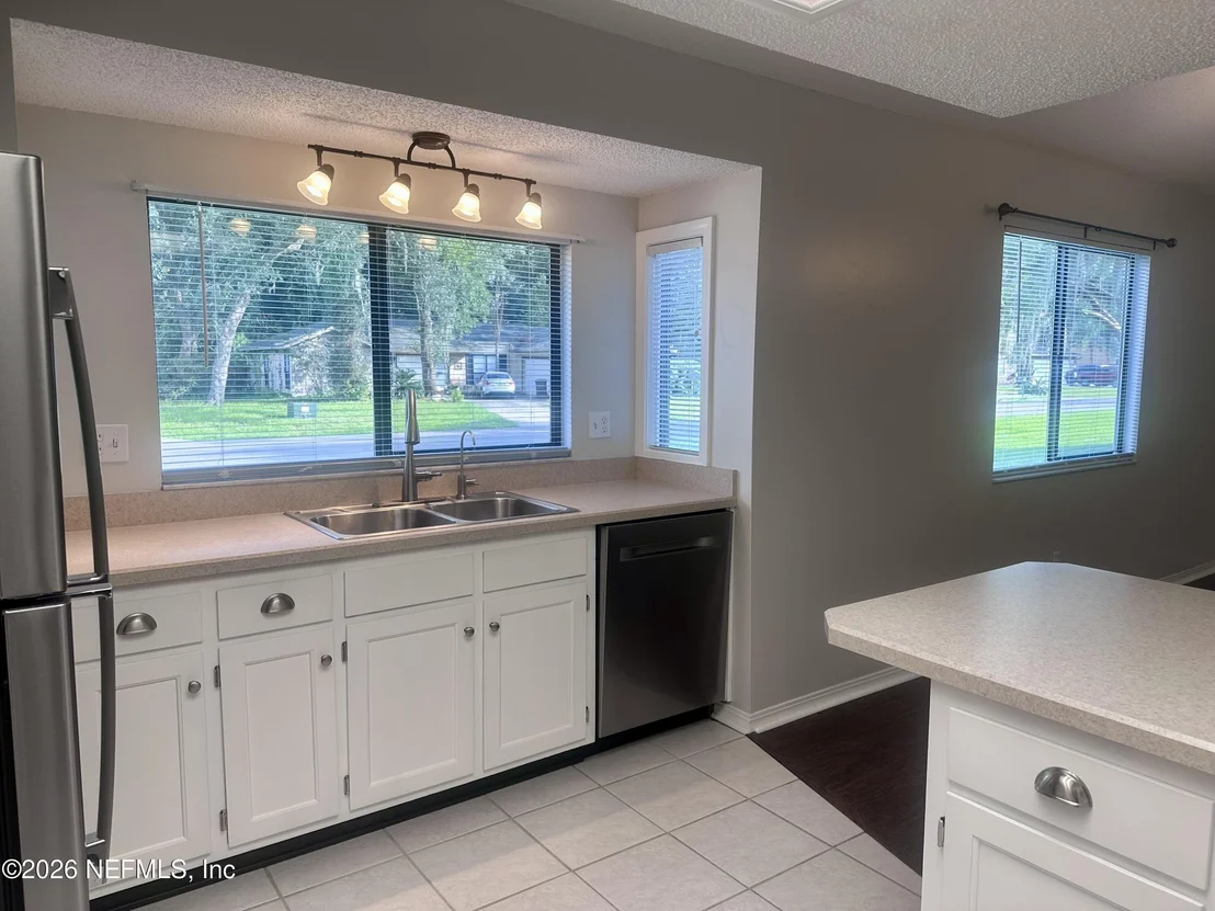 Photo of 6282 ISLAND FOREST Drive