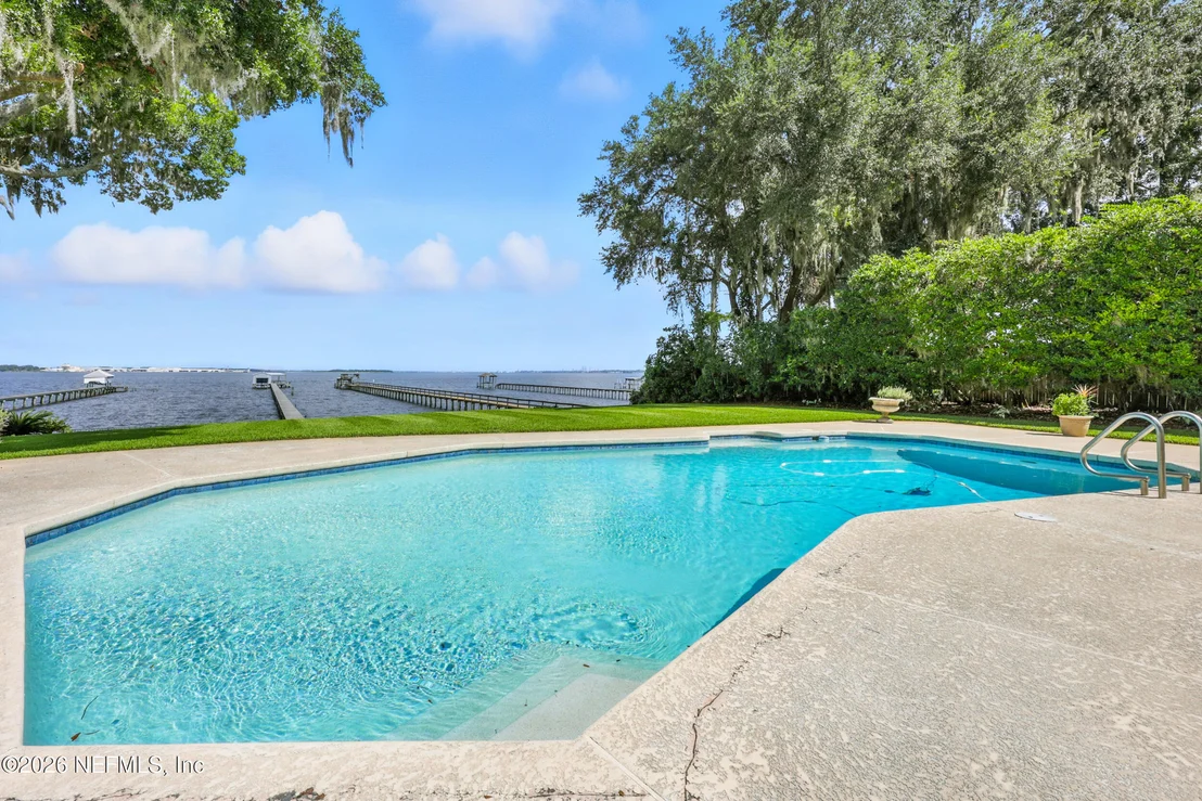 Photo of 2957 FOREST Circle