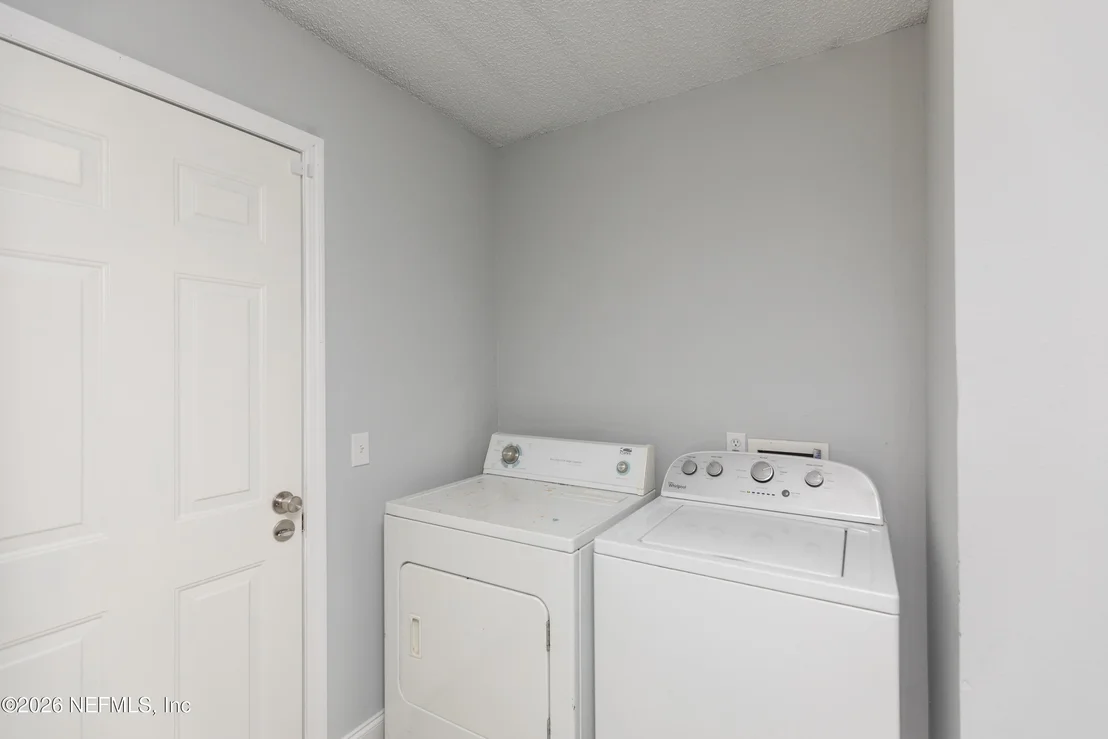 Photo of 1003 DANIEL Street