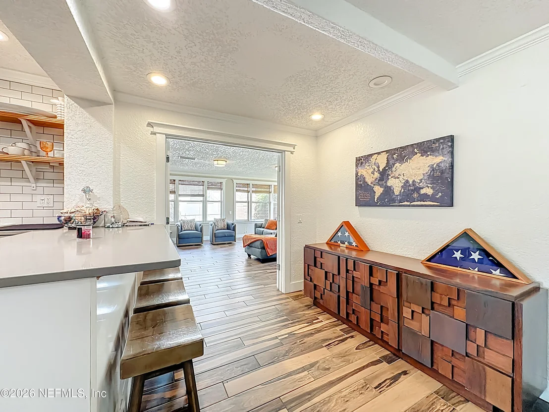 Photo of 18 SOLANO Avenue