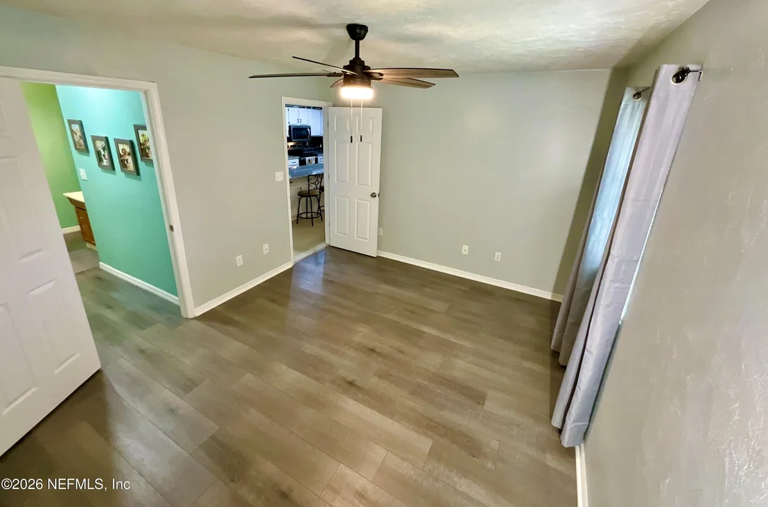 Photo of 468 SE 28TH Way