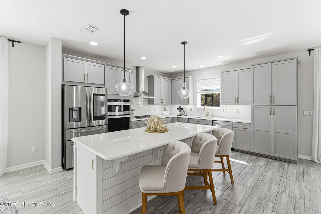 Photo of 23 CLOVERBROOK Road