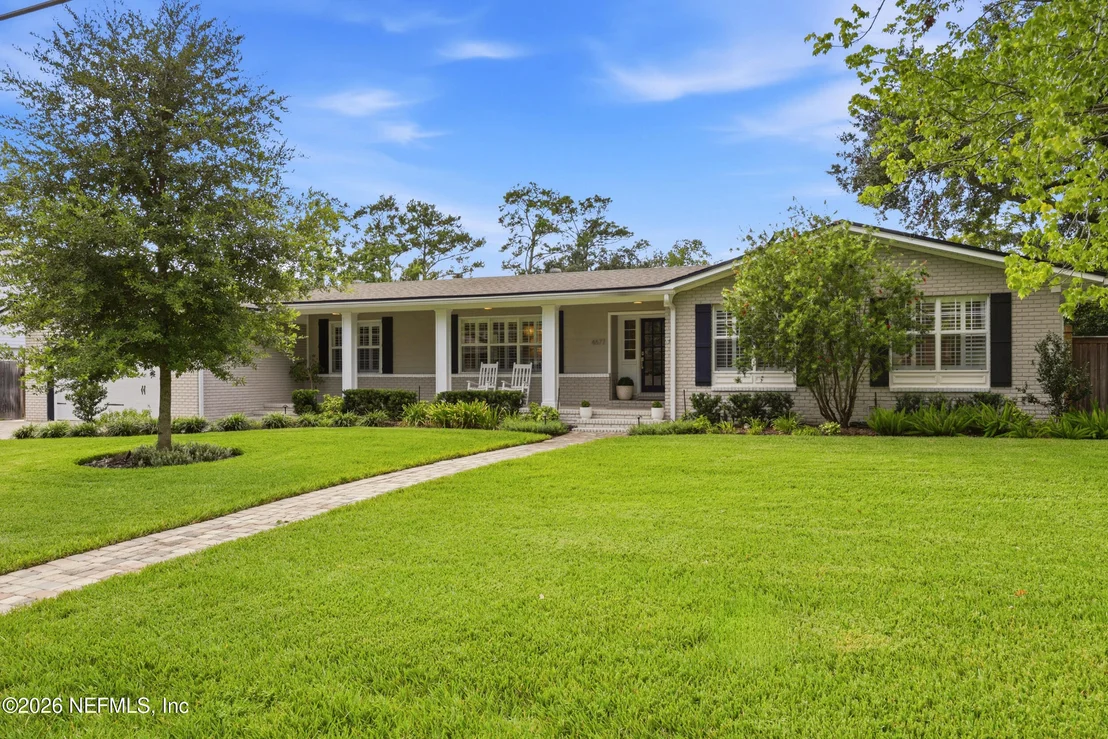 Photo of 4677 LONG BOW Road