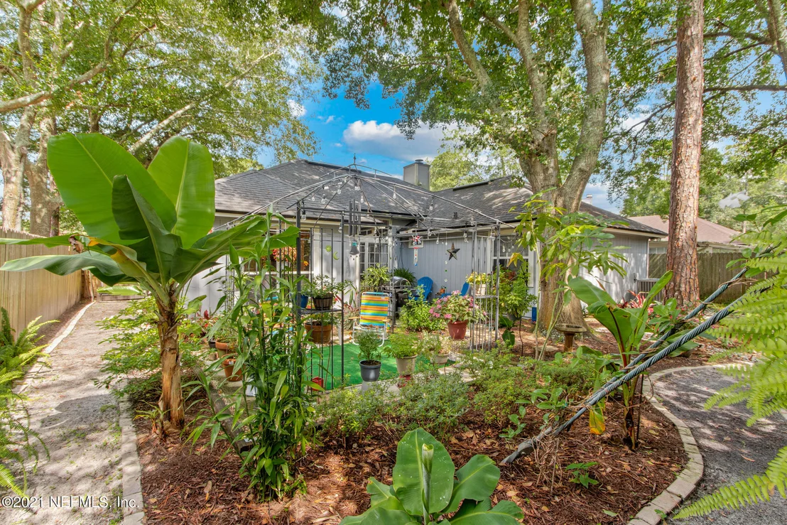 Photo of 9673 BAYOU BLUFF Drive