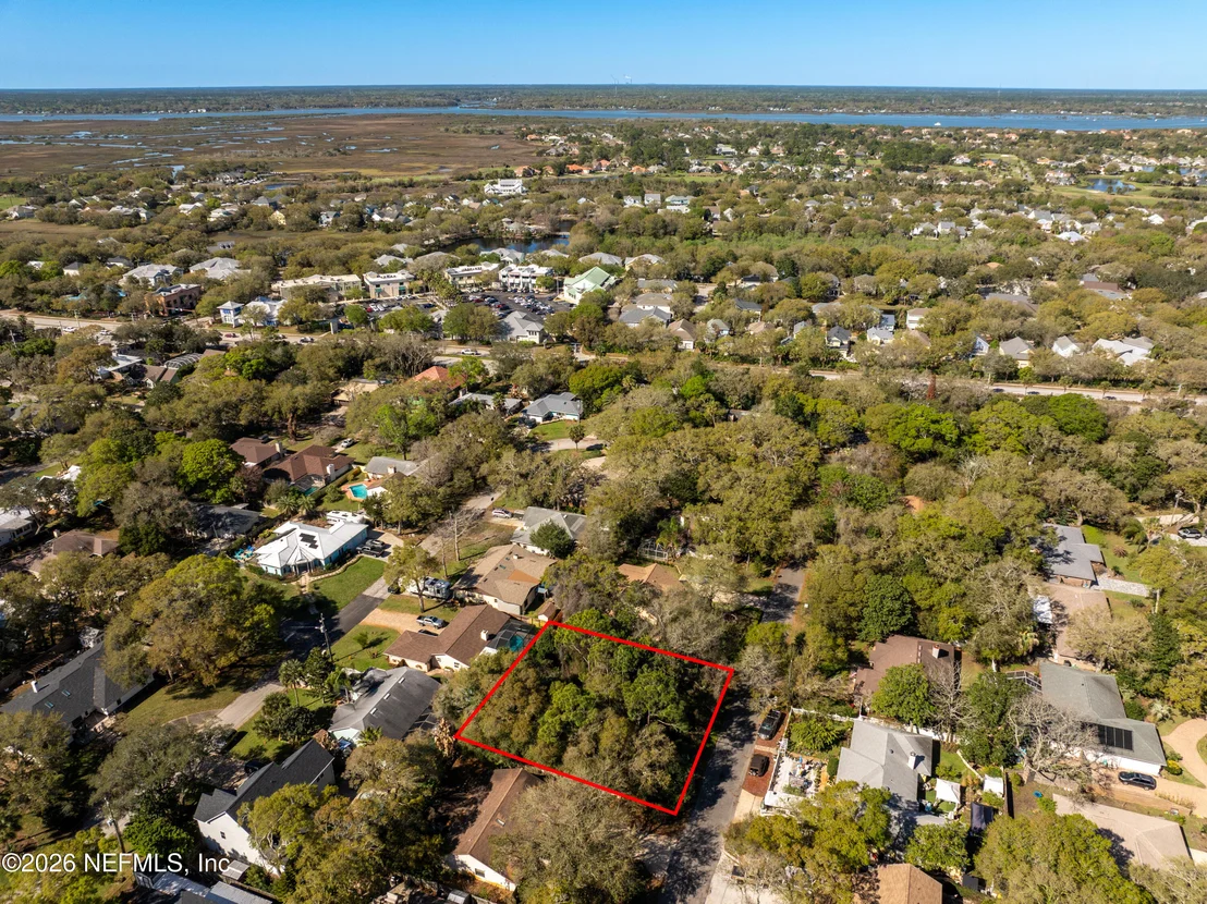 Photo of 419 OCEAN Drive