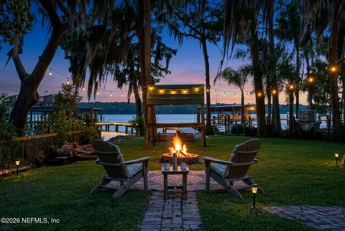 Photo of 198 PALM Drive