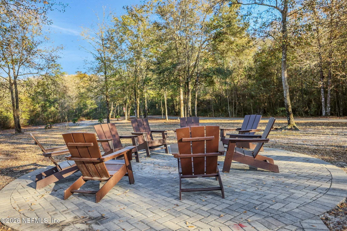 Photo of 523 WINDLEY Drive