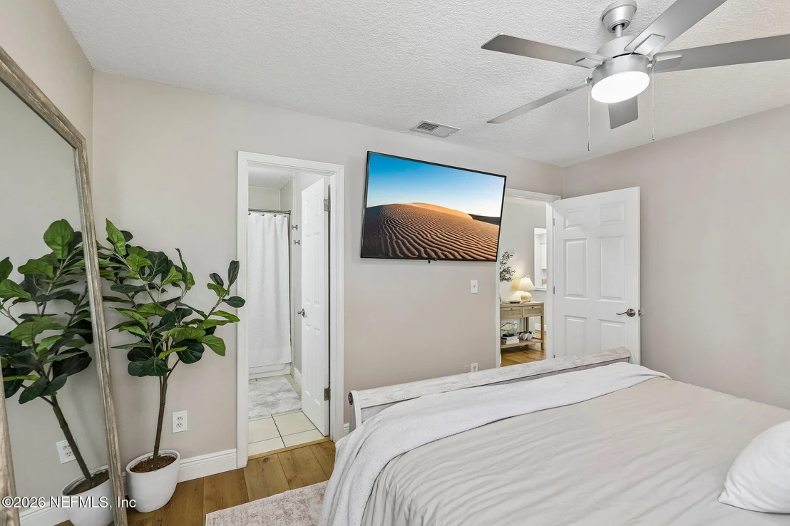 Photo of 1836 KILLARN Circle