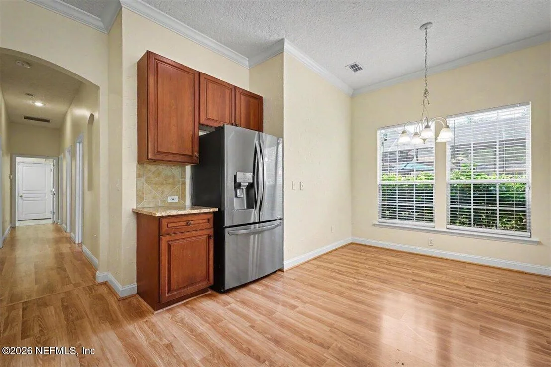 Photo of 1028 MEADOW VIEW Lane