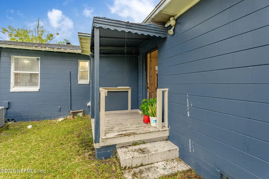 Photo of 5613 BREE Road