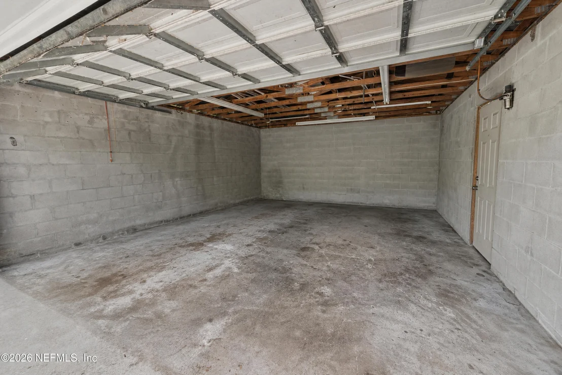 Photo of 10426 SLAY Road