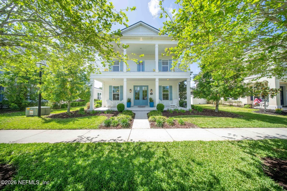 Photo of 44 FREMONT Avenue