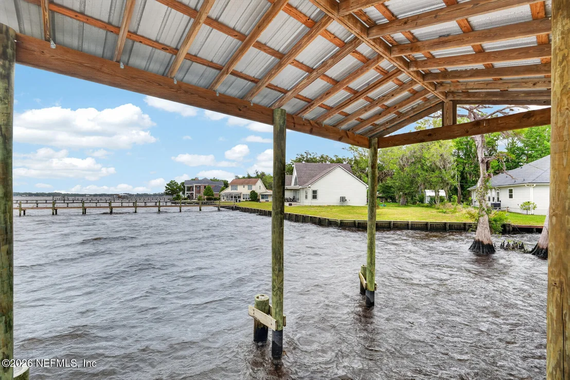 Photo of 10111 COUNTY ROAD 13 N