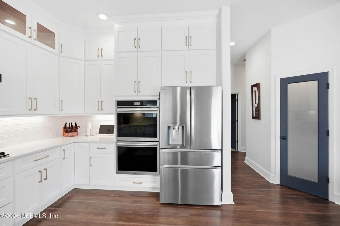 Photo of 1155 EAGLE POINT Drive