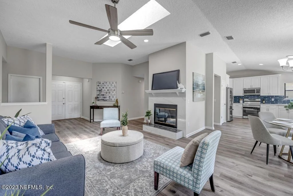 Photo of 8560 MOSS POINTE Trail N