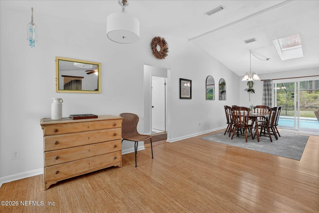 Photo of 116 MORNINGVIEW Place