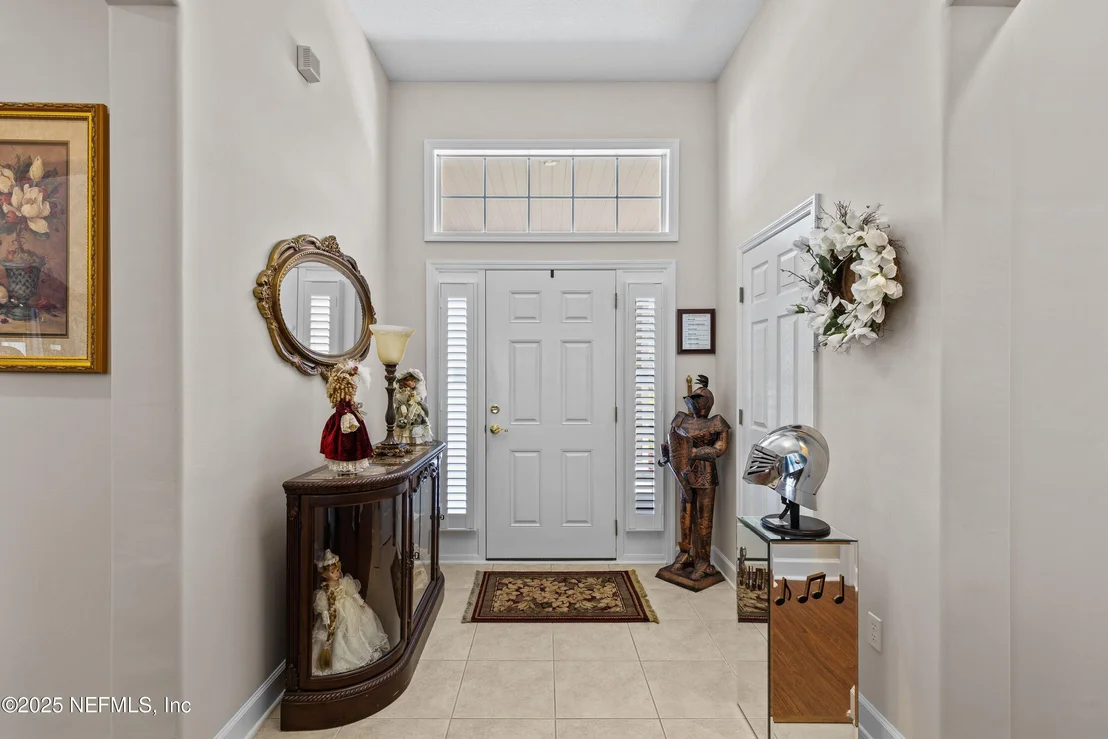 Photo of 9662 RED SQUIRREL Lane