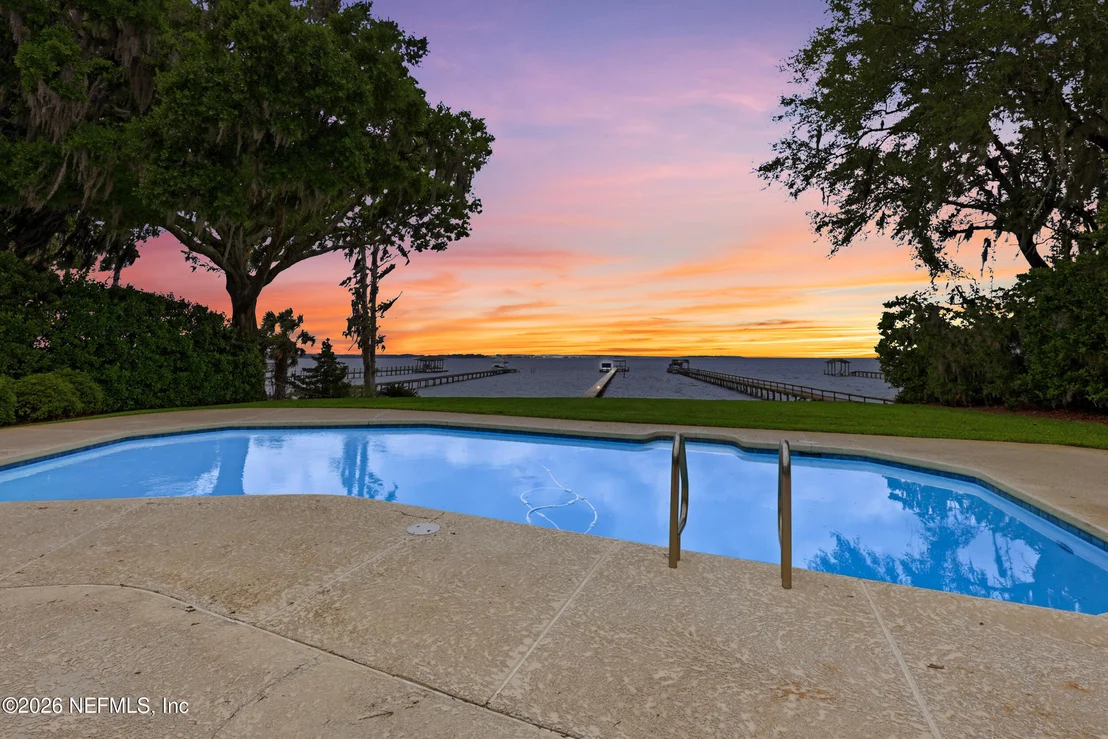 Photo of 2957 FOREST Circle